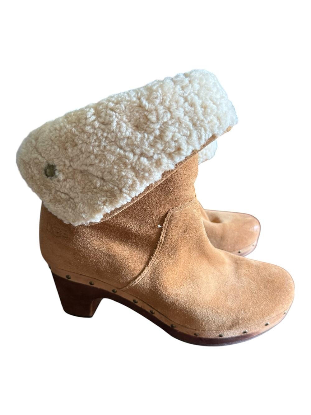UGG Lynnea Clog Boots - Women’s US 9 / EU 40
